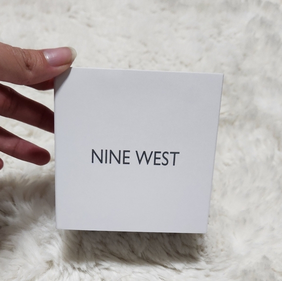 All Stainless Steel Black Rose Gold Nine West Watch - Picture 3 of 5